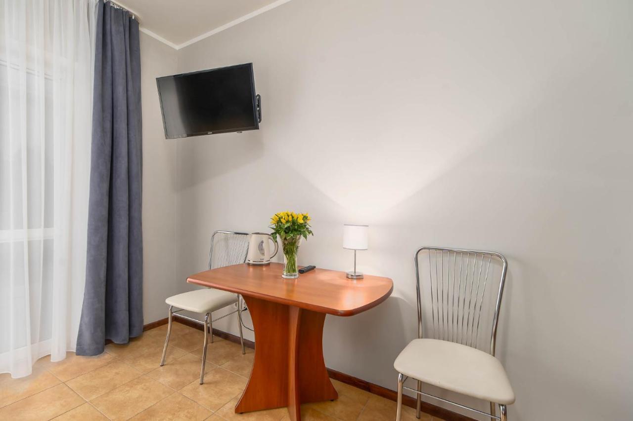 Awenturyn - Pokoje Apartamenty Noclegi Grzybowo Гжибово Екстер'єр фото