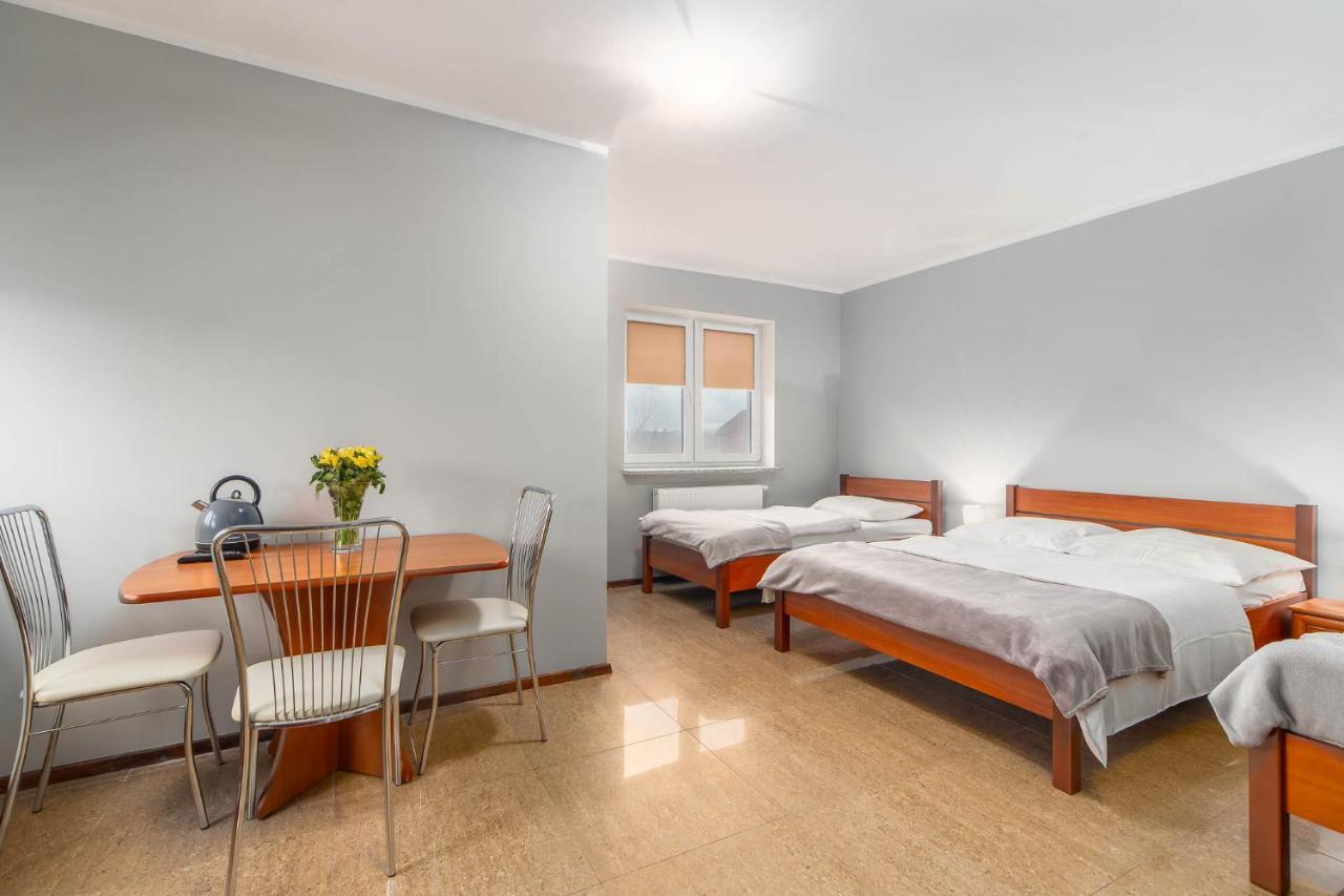 Awenturyn - Pokoje Apartamenty Noclegi Grzybowo Гжибово Екстер'єр фото